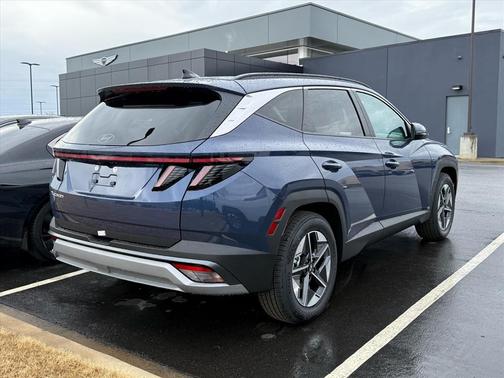 2026 Hyundai TUCSON SEL Premium