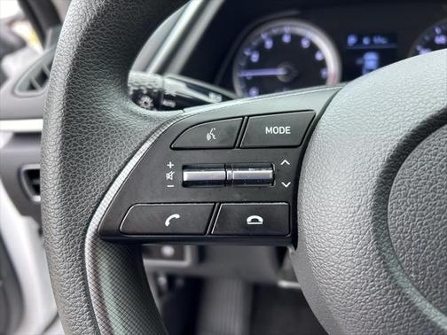 Quartz White 2021 Hyundai SONATA SE