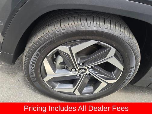 Amazon Gray 2023 Hyundai TUCSON Limited
