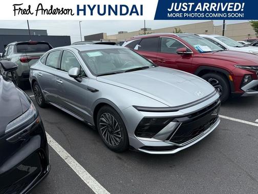 2025 Hyundai SONATA Hybrid SEL