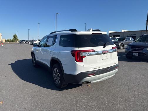 2020 GMC Acadia SLT