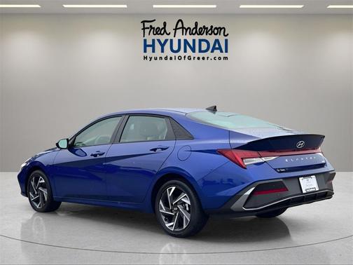 2025 Hyundai ELANTRA HEV SEL Sport