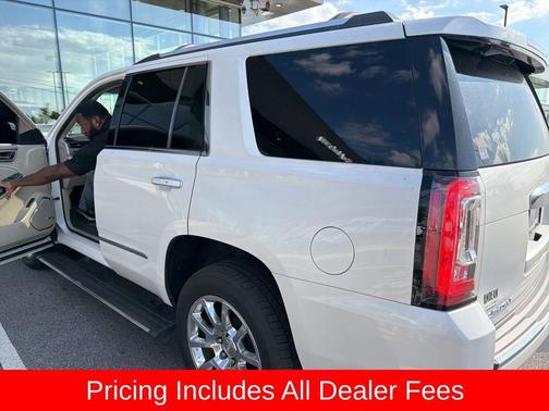 White Frost Tri-Coat 2018 GMC Yukon Denali