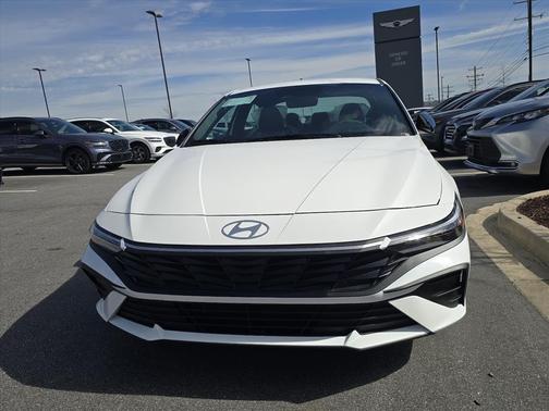 2026 Hyundai ELANTRA HEV SEL Sport