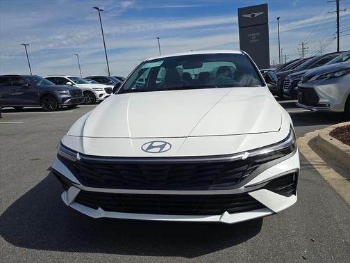 2026 Hyundai ELANTRA HEV SEL Sport