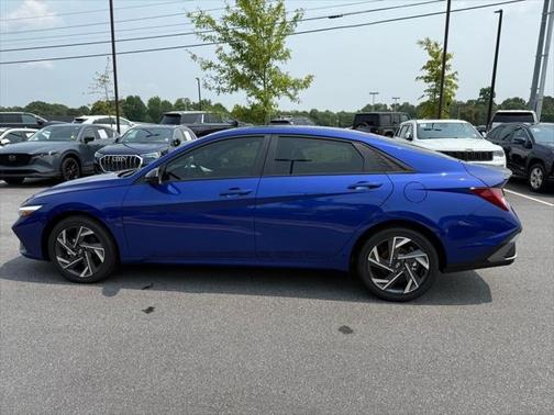 2025 Hyundai ELANTRA HEV SEL Sport
