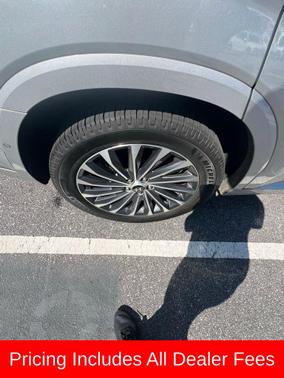 Silver 2023 Hyundai PALISADE Calligraphy