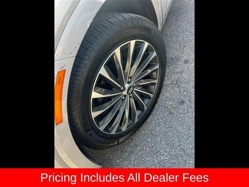 Silver 2023 Hyundai PALISADE Calligraphy