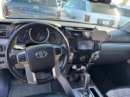 2013 Toyota 4Runner SR5