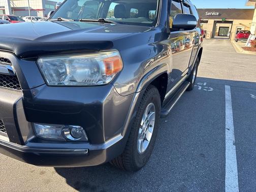 2013 Toyota 4Runner SR5