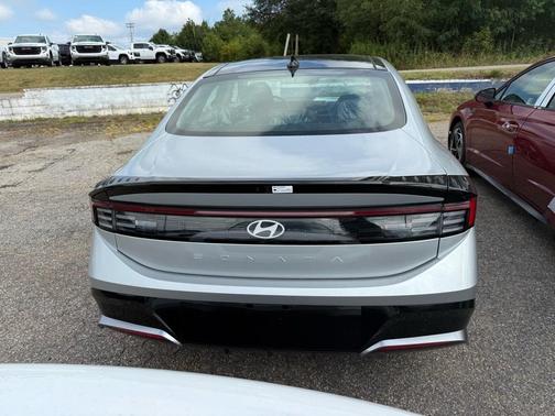 2025 Hyundai SONATA SEL Convenience