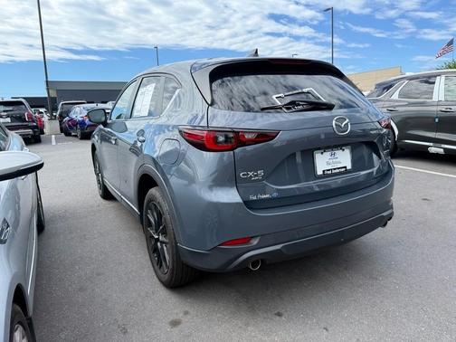 2022 Mazda CX-5 Carbon Edition