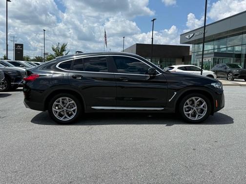2022 BMW X4 xDrive30i