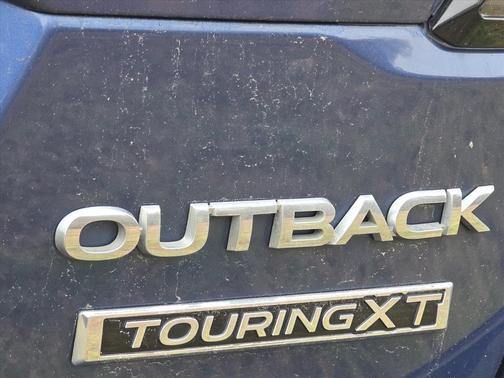 2021 Subaru Outback Touring XT