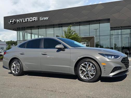2021 Hyundai SONATA SEL