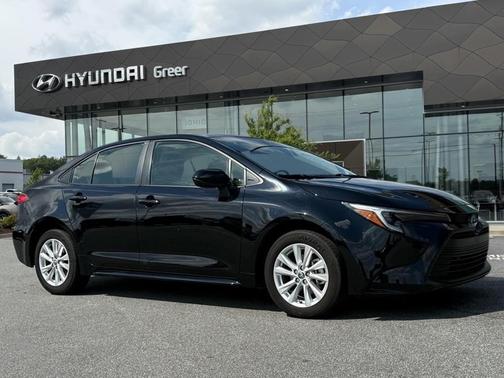 2024 Toyota Corolla Hybrid LE