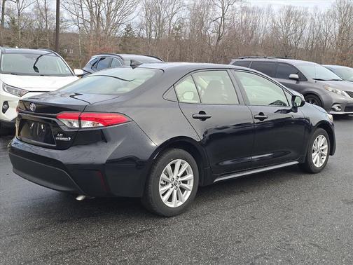 2024 Toyota Corolla Hybrid LE