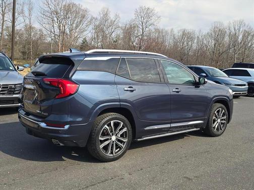 Blue Steel Metallic 2018 GMC Terrain Denali