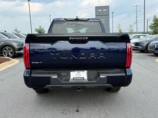 2023 Toyota Tundra Platinum