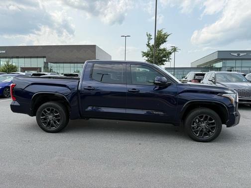 2023 Toyota Tundra Platinum