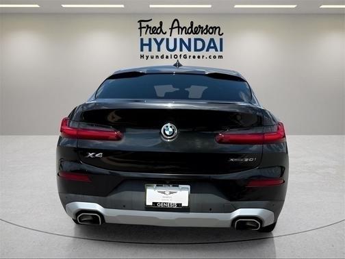 2022 BMW X4 xDrive30i