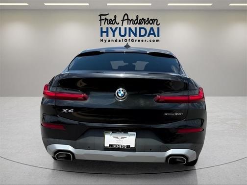 2022 BMW X4 xDrive30i