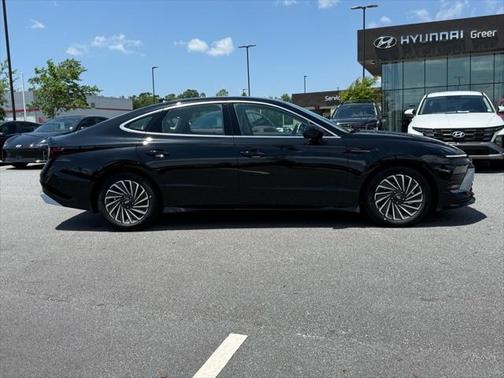 2025 Hyundai SONATA Hybrid Limited