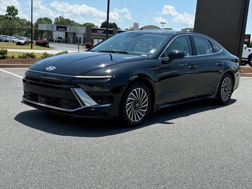 2025 Hyundai SONATA Hybrid Limited