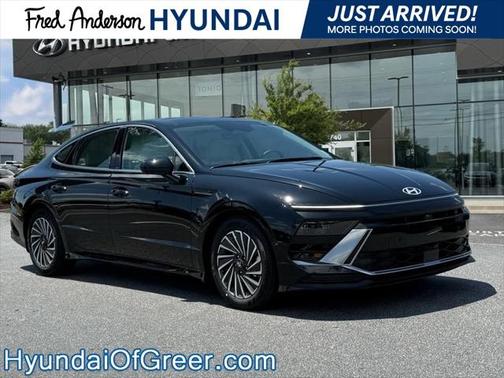 2025 Hyundai SONATA Hybrid Limited