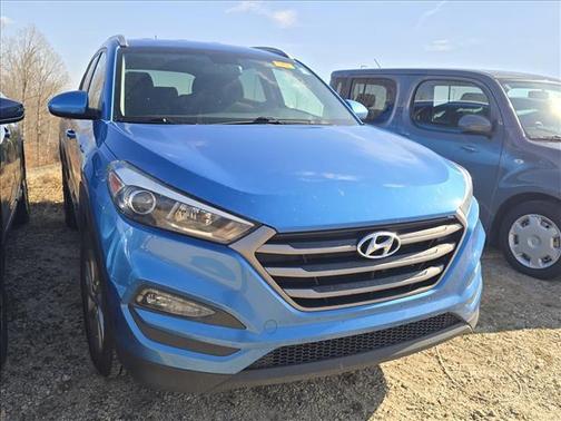 2016 Hyundai TUCSON SE