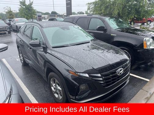 Black Pearl 2024 Hyundai TUCSON SEL