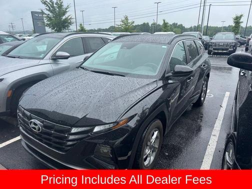 Black Pearl 2024 Hyundai TUCSON SEL