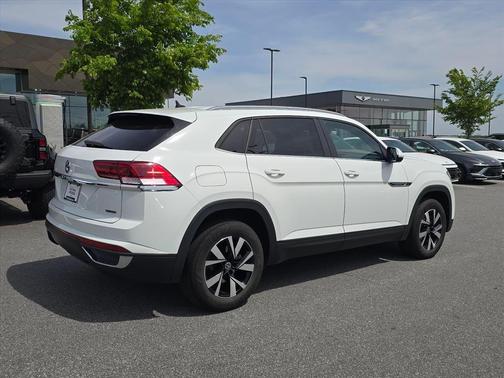 2021 Volkswagen Atlas Cross Sport 2.0T SE