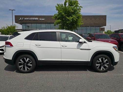 2021 Volkswagen Atlas Cross Sport 2.0T SE