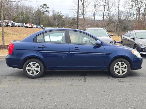 2009 Hyundai Accent GLS