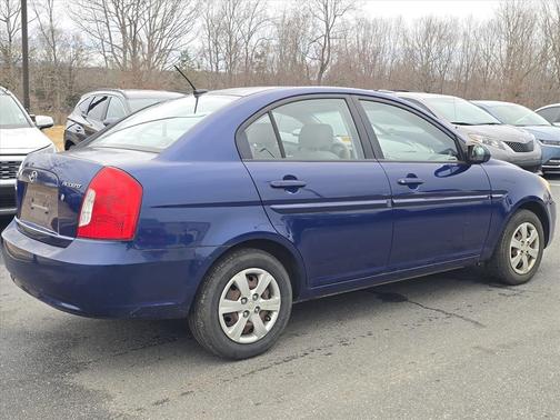2009 Hyundai Accent GLS