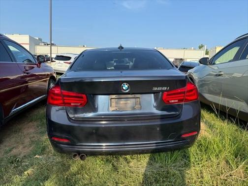 2016 BMW 328 i