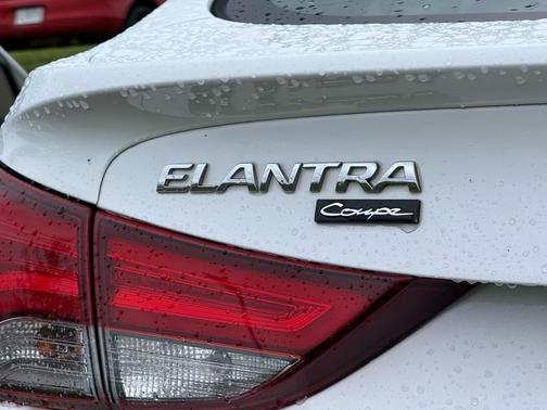 2014 Hyundai ELANTRA Base