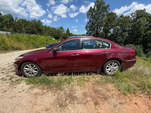 2013 Hyundai Genesis 3.8