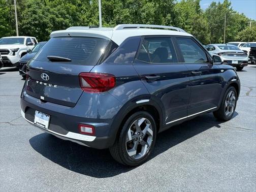 2025 Hyundai VENUE Limited