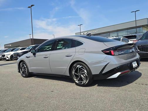 2025 Hyundai SONATA SEL Convenience