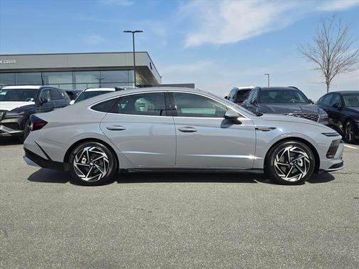 2025 Hyundai SONATA SEL Convenience