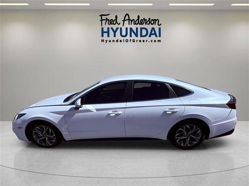2022 Hyundai SONATA SEL