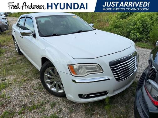 2012 Chrysler 300 Limited