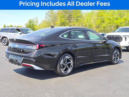 Black 2026 Hyundai SONATA SEL Sport
