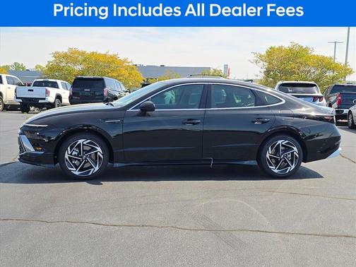 Black 2026 Hyundai SONATA SEL Sport