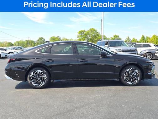 Black 2026 Hyundai SONATA SEL Sport
