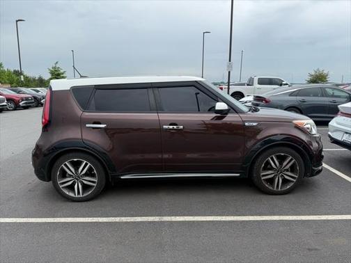 2017 Kia Soul +