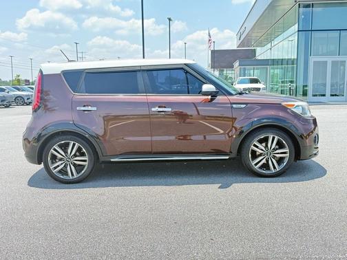 2017 Kia Soul +