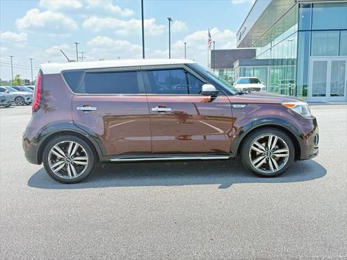 2017 Kia Soul +